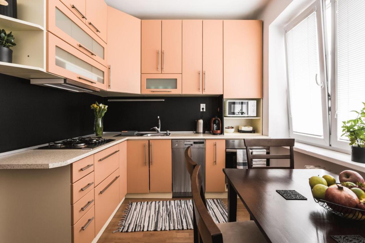 Flexihome Sk - Tolsteho - Free Parking On The Street - 2 Bedrooms Кошице Экстерьер фото