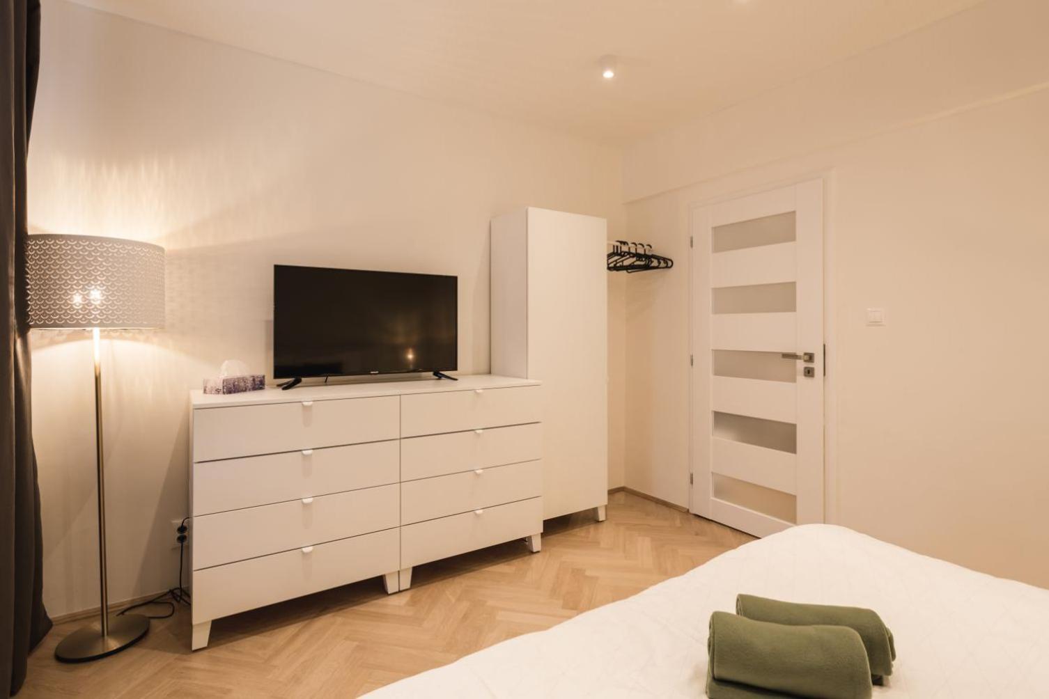 Flexihome Sk - Tolsteho - Free Parking On The Street - 2 Bedrooms Кошице Номер фото